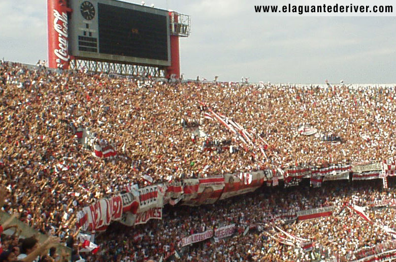 River Plate vs Independiente (CL 2004) 3