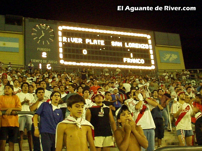 River Plate vs San Lorenzo (Mendoza 2002)
