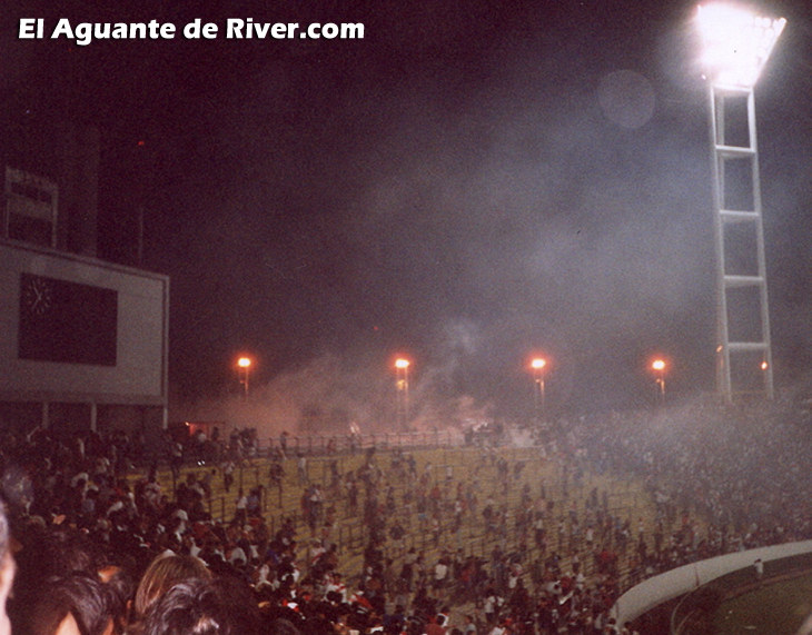 River Plate vs Boca Juniors ( Mar del Plata 2001) 4