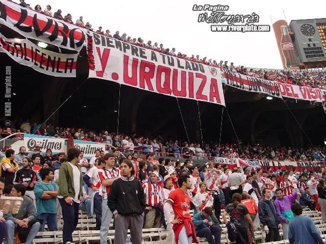 River Plate vs Huracán (AP 2001) 3