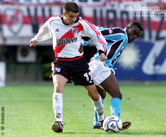 River Plate vs. Gremio (BRA) (MER 2001) 1