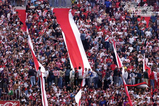 River Plate vs Huracán (AP 2001) 5