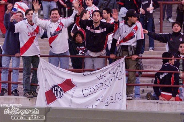 Talleres (Cba.) vs. River Plate (AP 2001) 4