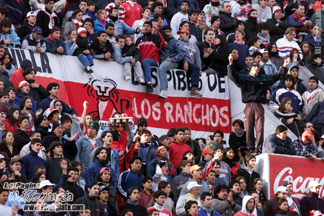 River Plate vs. Gremio (BRA) (MER 2001) 8