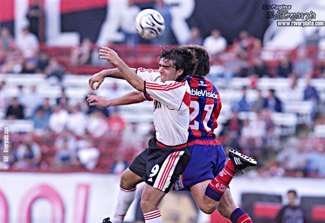 River Plate vs San Lorenzo (AP 2001) 17