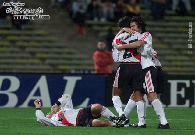 Talleres (Cba.) vs. River Plate (AP 2001) 10