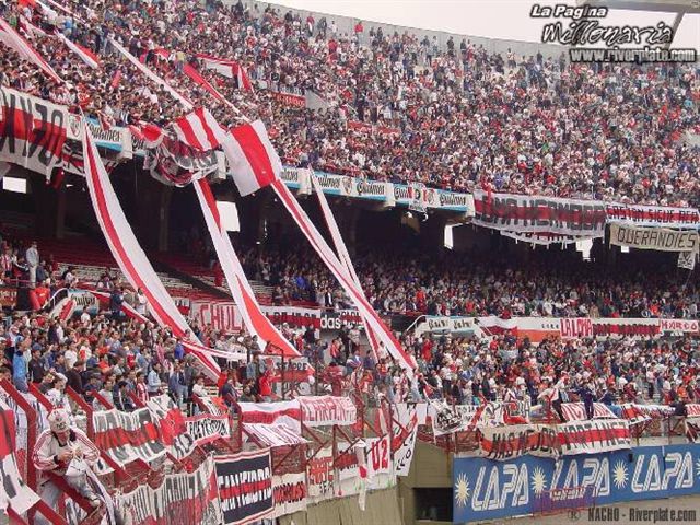 River Plate vs Huracán (AP 2001) 24