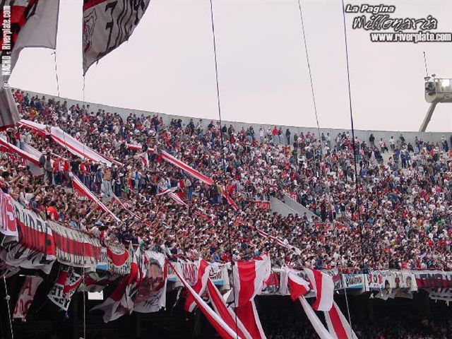 River Plate vs Huracán (AP 2001) 26