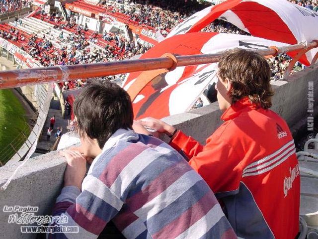 River Plate vs. Newells (AP 2001) 24