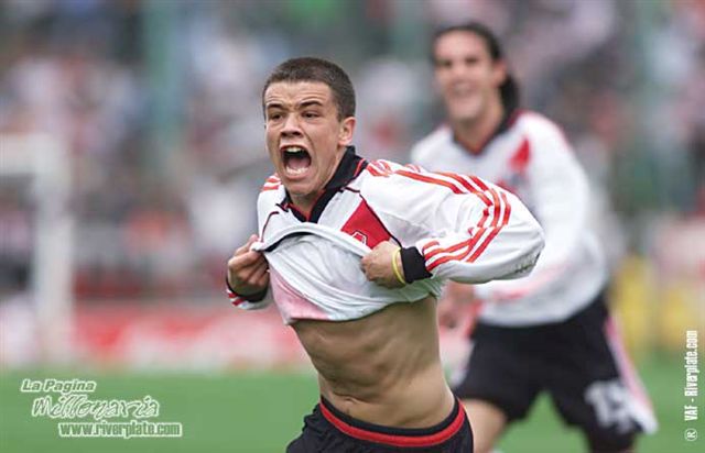 Independiente vs. River Plate (AP 2001) 7