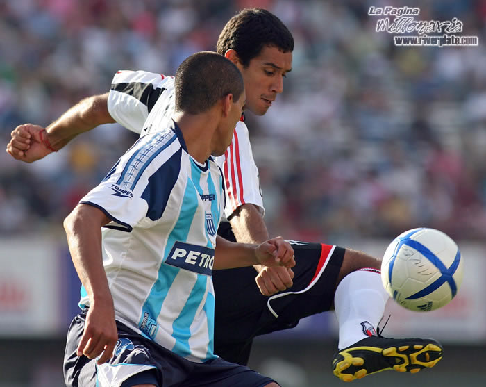 River Plate vs Racing Club (CL 2005) 15
