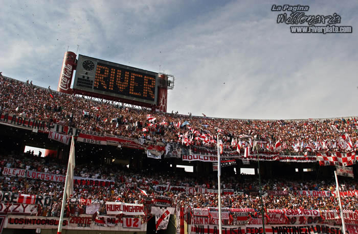River Plate vs Racing Club (CL 2005) 9