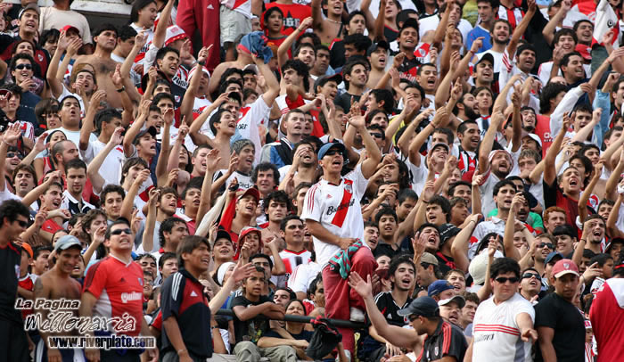 River Plate vs Racing Club (CL 2005) 31