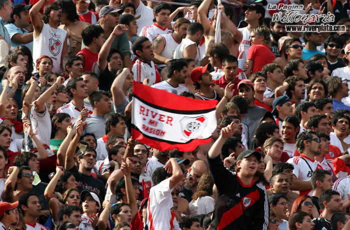 River Plate vs Racing Club (CL 2005) 32