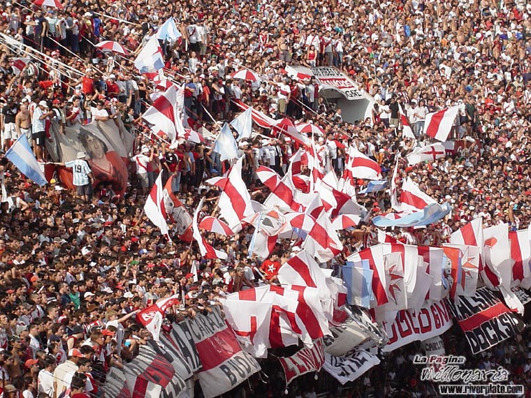 River Plate vs Racing Club (CL 2005) 30