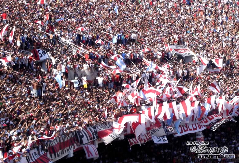 River Plate vs Racing Club (CL 2005) 41