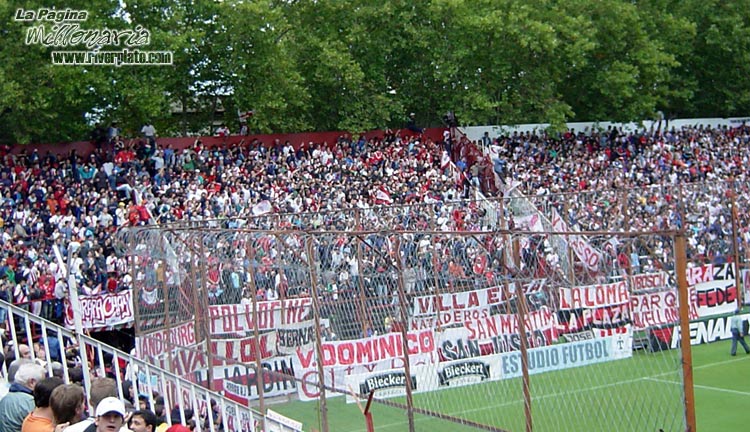 Estudiantes LP vs. River Plate (CL 2005) 6