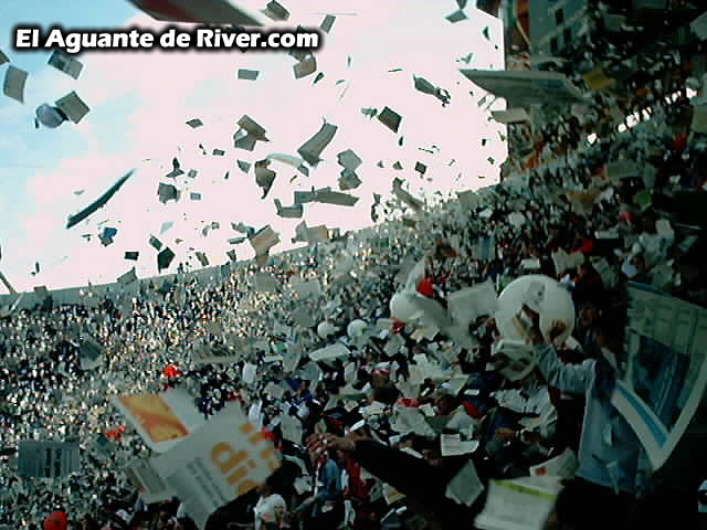 River Plate vs. Gremio (BRA) (MER 2001) 24