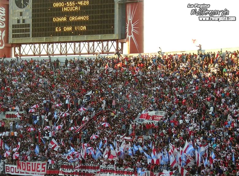 River Plate vs Arsenal (CL2005) 2