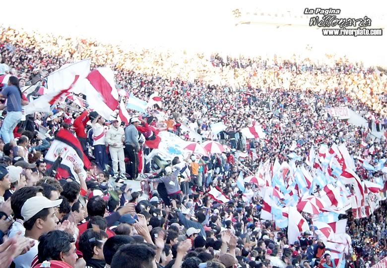 River Plate vs Arsenal (CL2005) 6
