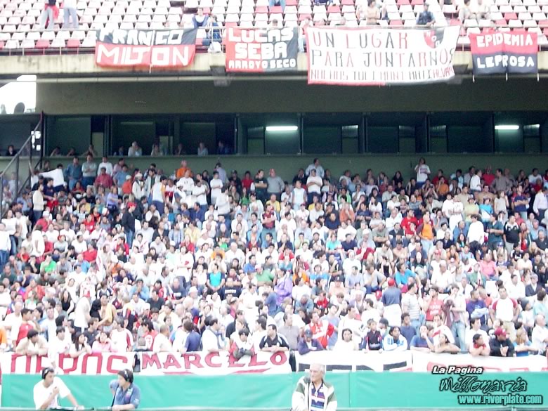 Newell´s Old Boys vs River Plate (CL 2005) 4
