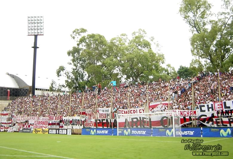 Newell´s Old Boys vs River Plate (CL 2005) 6