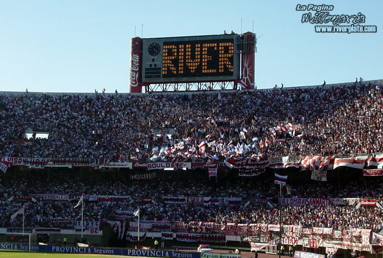 River Plate vs Quilmes (CL 2005) 32