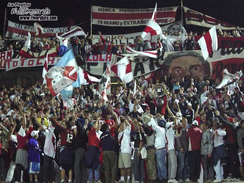Nacional vs River Plate (LIB 2005) 52