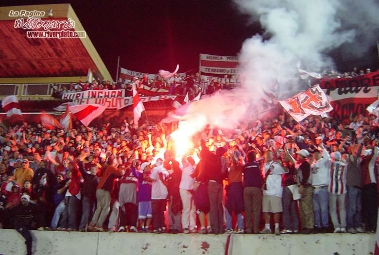 Nacional vs River Plate (LIB 2005) 53