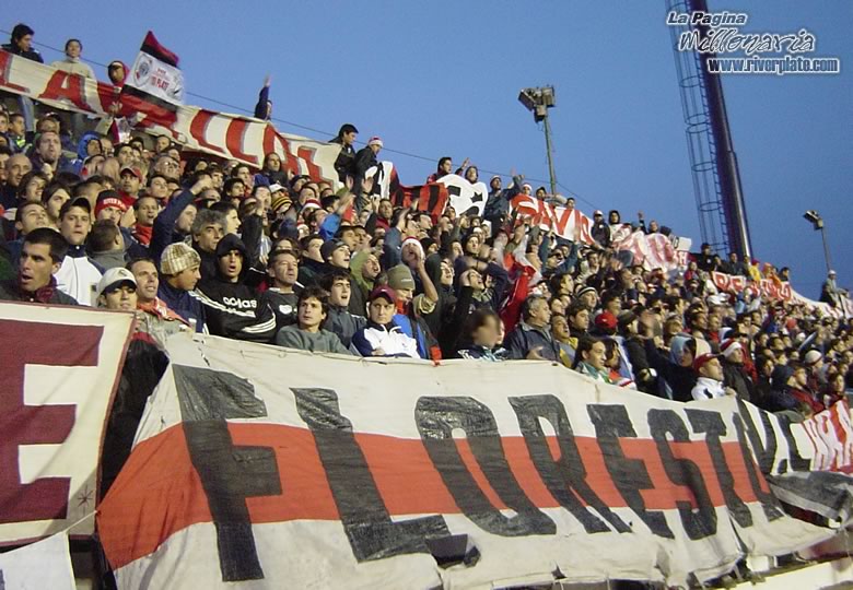 Almagro vs River Plate (CL 2005) 10