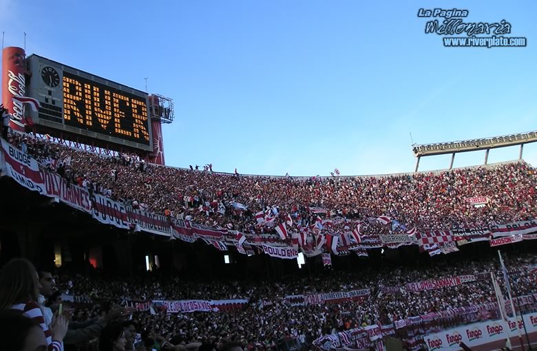 River Plate vs Lanus (CL 2005) 2
