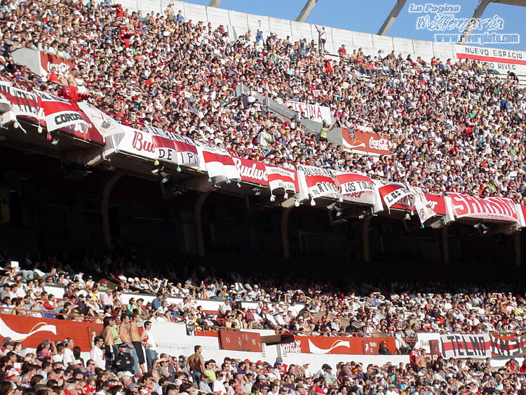 River Plate vs Lanus (CL 2005) 11