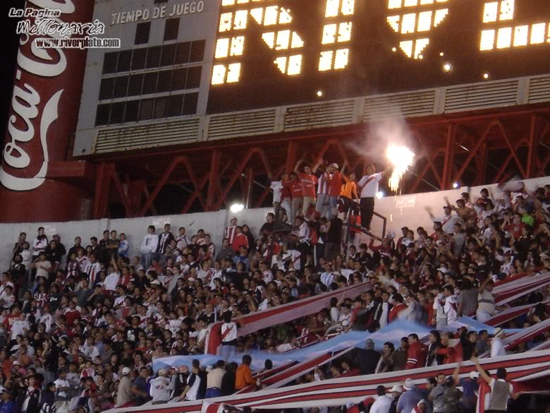 River Plate vs Dep Olmedo (LIB 2005) 5