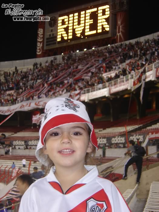 River Plate vs Dep Olmedo (LIB 2005) 8