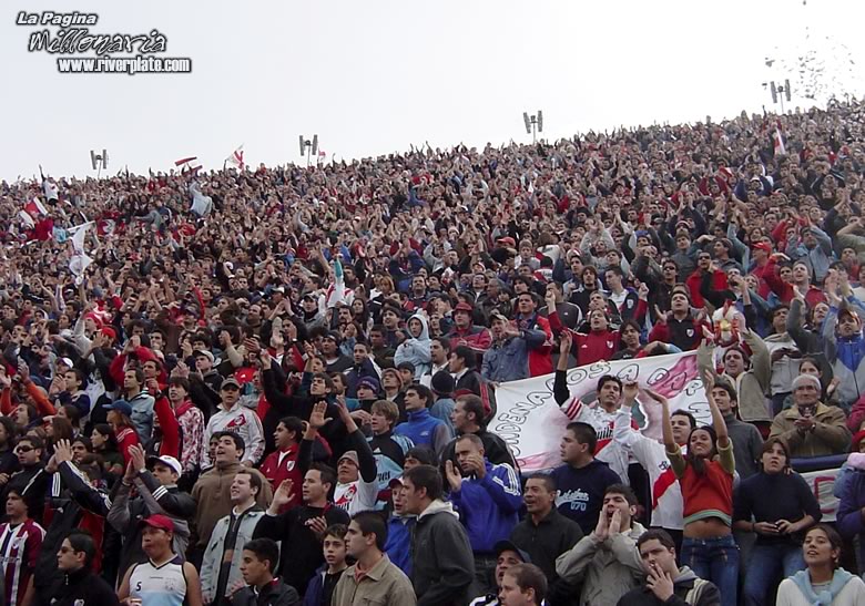 San Lorenzo vs. River Plate (CL 2005) 11