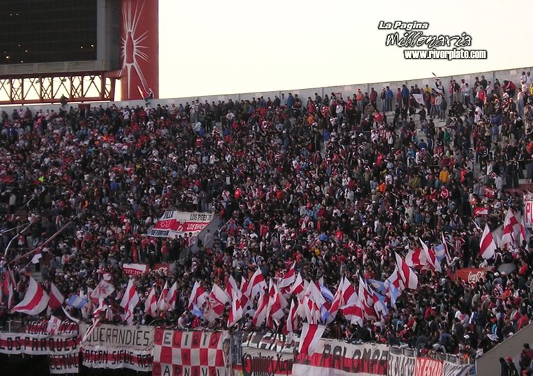 River Plate vs Olimpo BB (CL 2005)