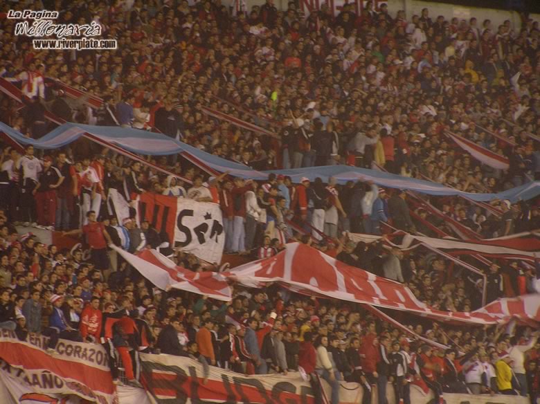 River Plate vs Banfield (LIB 2005) 32