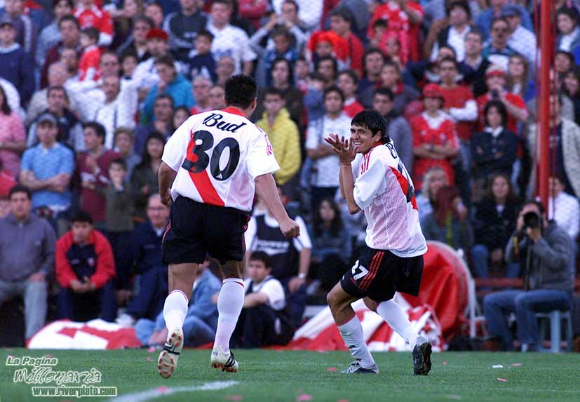 Independiente vs River Plate (AP 2002) 15