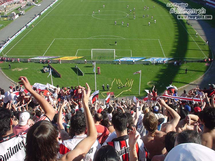 River Plate vs Unión (Sta. Fé) (AP 2002) 16
