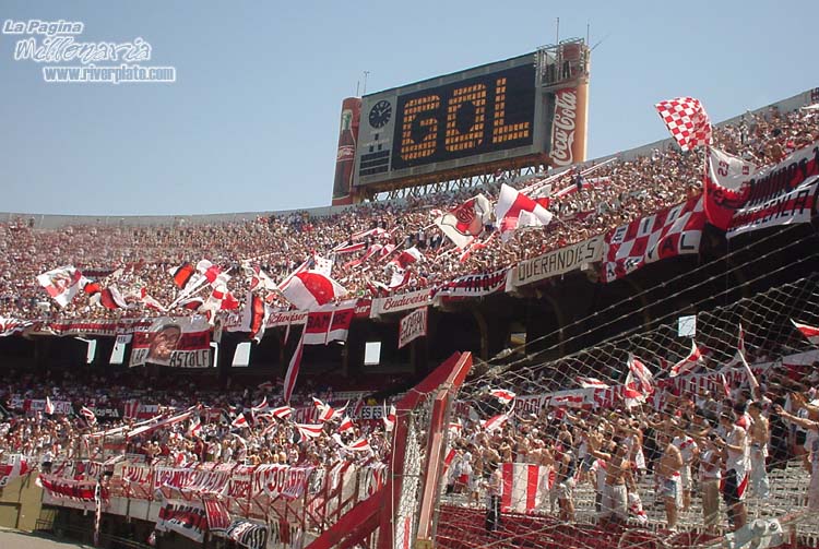 River Plate vs Olimpo (AP 2002) 9