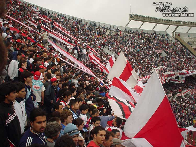 River Plate vs Rosario Central (AP 2002) 4