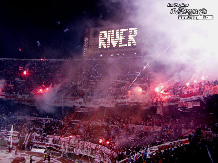 River Plate vs San Pablo (LIB 2005) 26