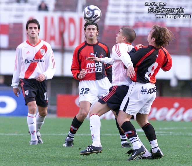 River Plate vs Colón (AP 2002) 18