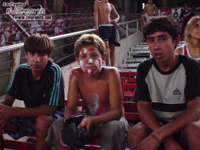 River Plate vs Chicago (CL 2002) 13