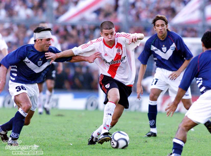 Velez Sarsfield vs River Plate (CL 2002) 15