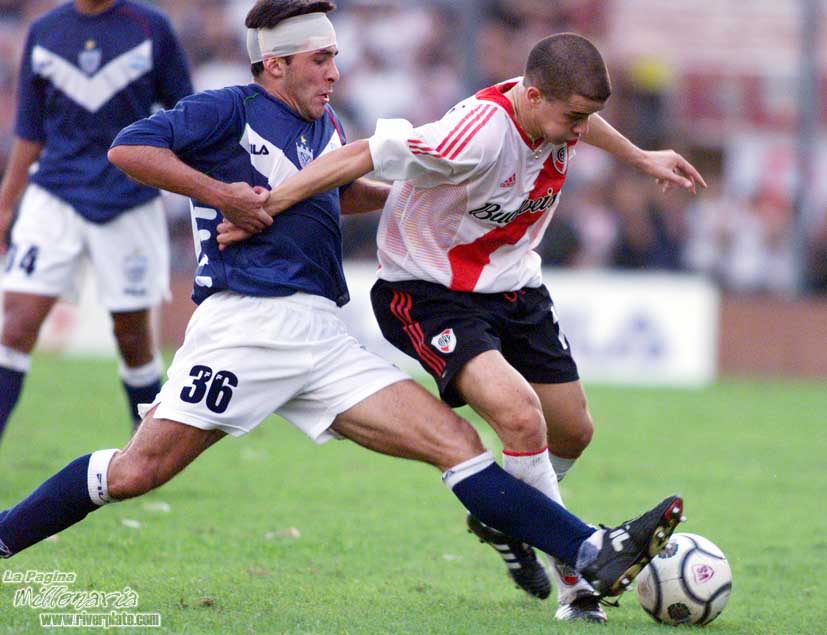 Velez Sarsfield vs River Plate (CL 2002) 16