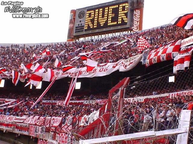 River Plate vs Chacarita Juniors (CL 2002) 12