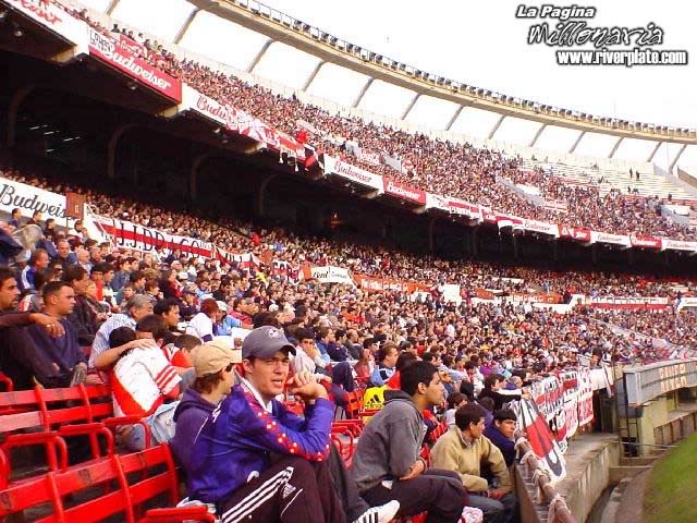River Plate vs Chacarita Juniors (CL 2002) 13