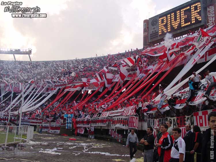 River Plate vs Argentinos Jrs (CL 2002) 98