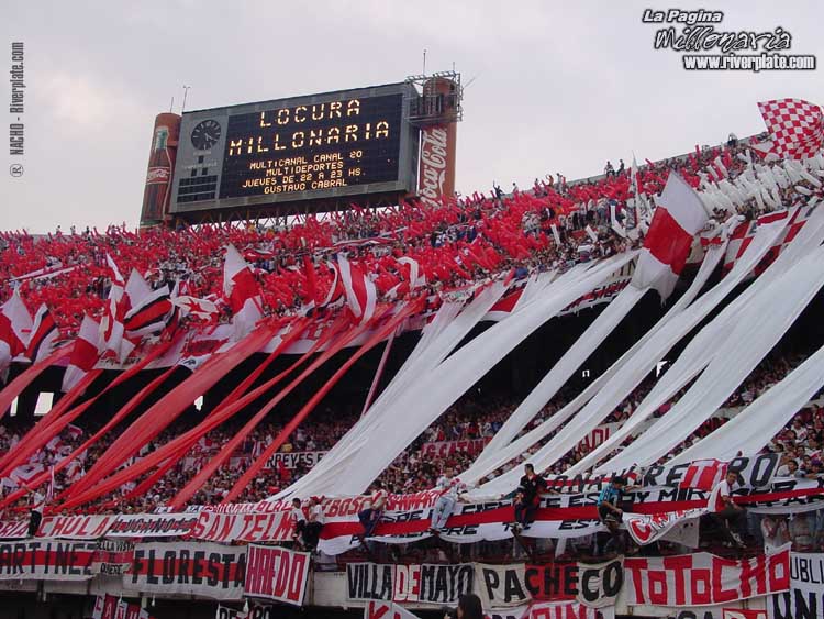 River Plate vs Argentinos Jrs (CL 2002) 99